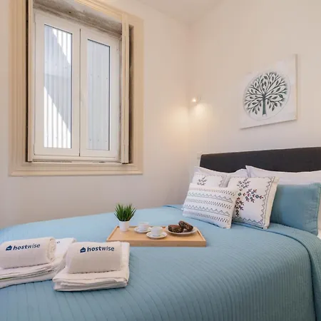 Host Wise - Modern Comfy Flat Apartment Porto