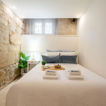 Host Wise - Modern Comfy Flat Apartment Porto